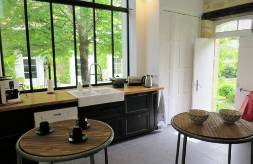 Vertheuil House | Beautiful private villa for 4 people with WIFI, private pool, terrace and parking