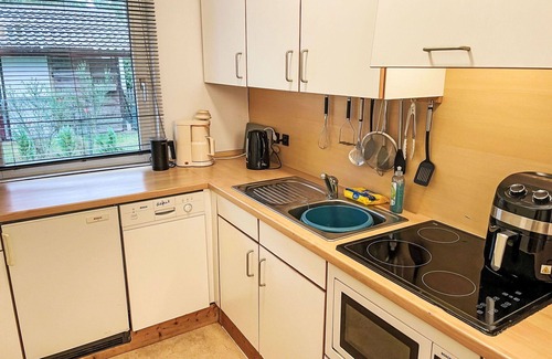 Uelsen House | Beautiful private villa for 4 guests with WIFI, A/C, TV, terrace, pets allowed and parking