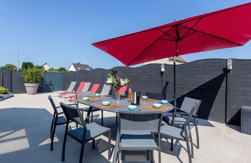 Creances House | Beautiful private villa for 8 people with WIFI, TV, terrace, pets allowed and parking