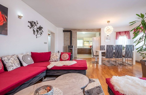Municipality of Krizevci House | Beautiful private villa with private pool, WIFI, A/C, TV, terrace, pets allowed and panoramic view