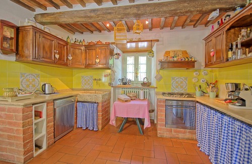 San Pietro a Cegliolo Villa | Beautiful private villa with WIFI, private pool, A/C, TV and panoramic view, close to Cortona
