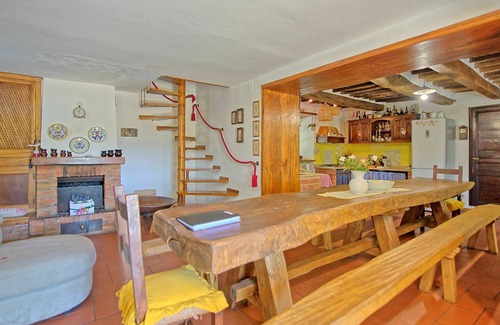San Pietro a Cegliolo Villa | Beautiful private villa with WIFI, private pool, A/C, TV and panoramic view, close to Cortona