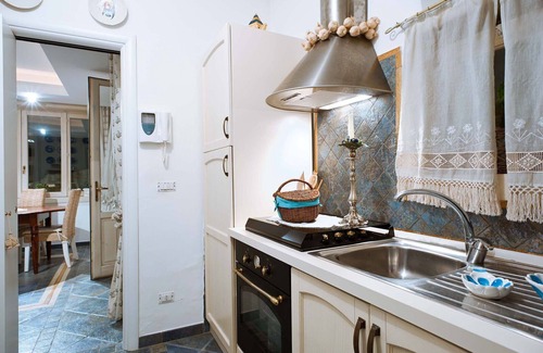 Eastern Sicily Villa | Beautiful private villa for 14 guests with A/C, WIFI, private pool, terrace and parking