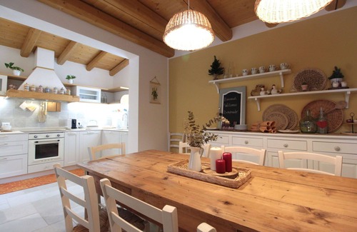 Noventa Padovana Villa | Beautiful private villa for 7 guests with WIFI, A/C and parking