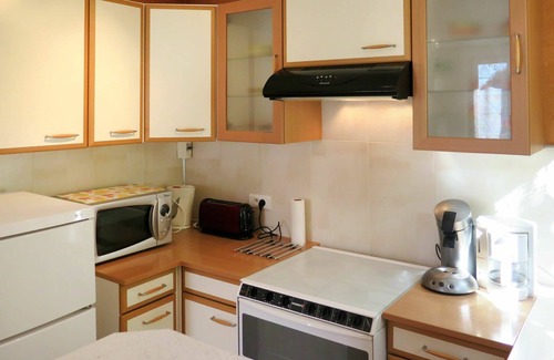 Felzins Villa | Beautiful private villa for 2 people with A/C, TV, terrace, pets allowed and parking