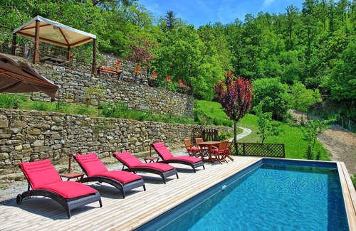 Sesto Fiorentino Villa | Beautiful private villa with WIFI, A/C, private pool, TV, veranda, panoramic view, close to Florence