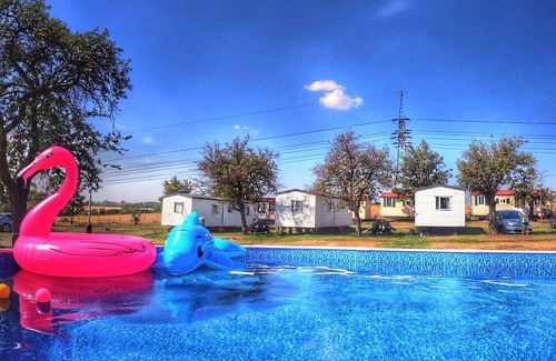 Prague House | Beautiful private villa for 6 guests with pool, WIFI, A/C, terrace, pets allowed and parking