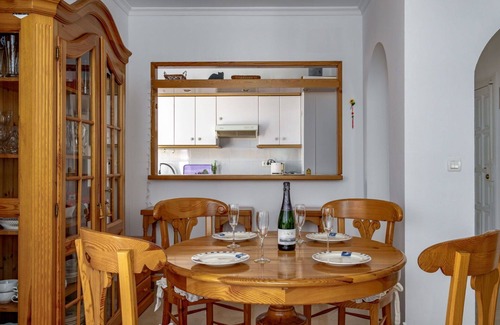 Monda House | Beautiful private villa for 4 guests with WIFI, private pool, terrace and parking