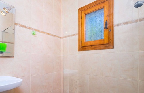 Arnella Villa | Beautiful private villa for 10 guests with A/C, private pool, WIFI, TV, patio and parking