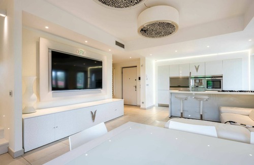 Settime House | Beautiful private villa for 11 people with WIFI, private pool, A/C, TV, terrace and parking