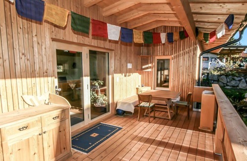Leithen House | Beautiful private villa for 4 guests with WIFI, TV, terrace, panoramic view and parking
