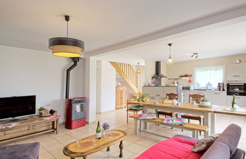 Camlez House | Beautiful private villa for 4 guests with TV, terrace and parking