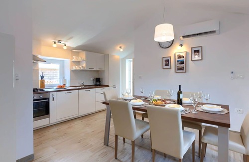 Stokovci House | Beautiful private villa with private pool, WIFI, A/C, TV, terrace, panoramic view and parking