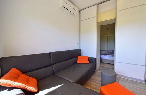 Trinajstici House | Beautiful private villa for 2 guests with WIFI, pool, A/C, TV, terrace and parking
