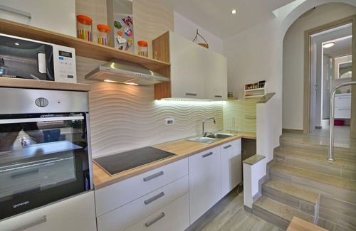 Trinajstici House | Beautiful private villa for 2 guests with WIFI, pool, A/C, TV, terrace and parking