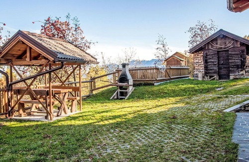 Borgo Valsugana House | Beautiful private villa for 6 guests with WIFI, TV, patio, pets allowed, panoramic view and park.