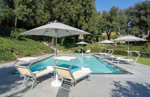 Ronta Villa | Beautiful private villa with private pool, WIFI, hot tub, TV, panoramic view and parking
