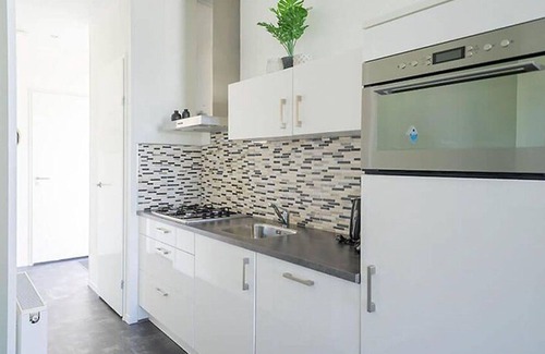 Biddinghuizen House | Beautiful private villa for 4 people with WIFI, TV, terrace and parking