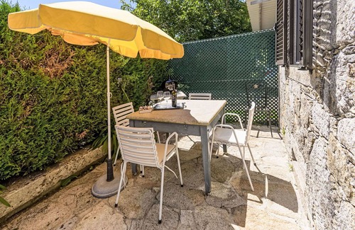 Vilarelho House | Beautiful private villa for 4 people with WIFI, TV, terrace and parking
