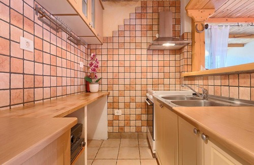 Kaldanija House | Beautiful private villa with A/C, hot tub, private pool, WIFI, TV, terrace, pets allowed and par.