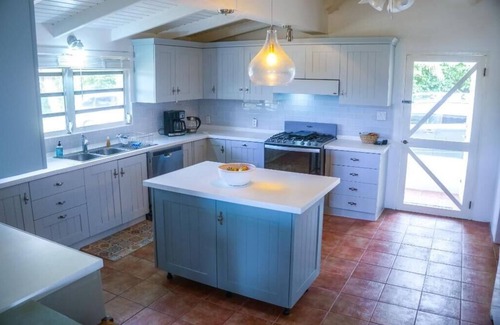 Newcastle Villa | Beautiful Private Villa w/ Pool. Oualie Lane S. Walkway to beach!