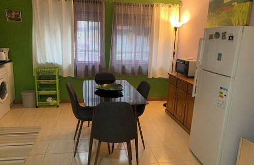 Aldeia de Paio Pires Apartment | Beautiful 1-Bed Apartment in Aldeia de Paio Pires