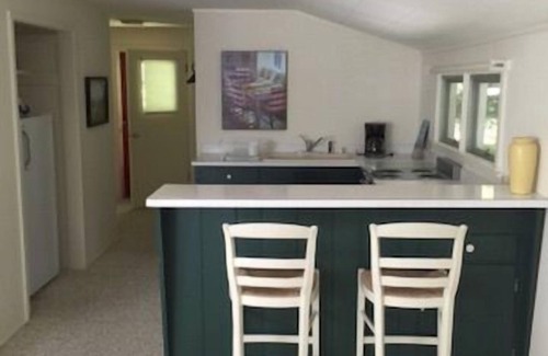 Harbor Springs House | Beautiful Quiet and Serene Cottage On Lake Michigan