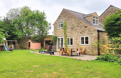 Witney House | Beautiful, Quiet, Countryside Cottage in the foothills of the Cotswolds