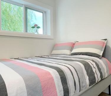 Arbutus Ridge Villa | Beautiful, quiet house for vacation and enjoyment