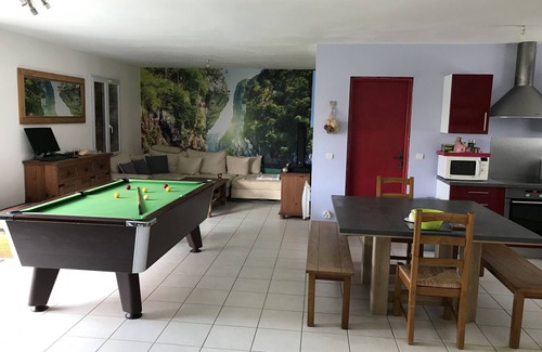 Vivonne House | Beautiful, quiet house for 4 to 6 people. 15mn Vallée des Singes - 25mn Futuroscope