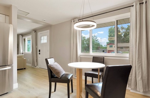 Arvada House | Beautiful Quite Furnished Home in Arvada - 10473
