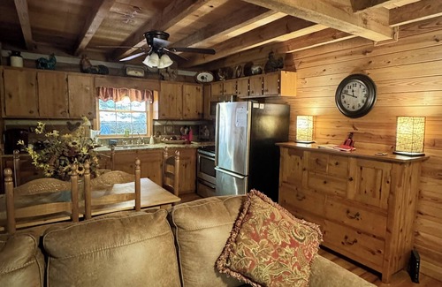 Dial Cabin | Beautiful Real Log Cabin. Not your average cabin! Hot Tub. Wifi. Fire Pit