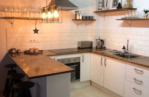 Moravit House | Beautiful, recently renovated, large Town House in Moraira.