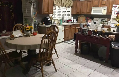 Fletcher Heights House | Beautiful, relax homestay AZ Country Dream Queen private room