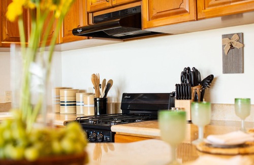Conchas Chinas Condo | Beautiful & relaxing Condo Verde in prestigious Conchas Chinas