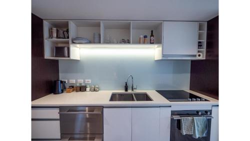 Eden Terrace Apartment | Beautiful relaxed apartment