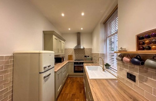 Shipley House | Beautiful, Relaxing Home in Central Saltaire