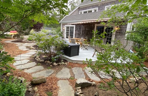 Eastham House | Beautiful remodel! Walk to salt water beaches, trails & ponds. Dog friendly