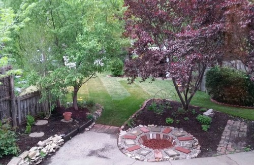 Lincoln House | Beautiful remodeled 4 bedroom 2 bath house