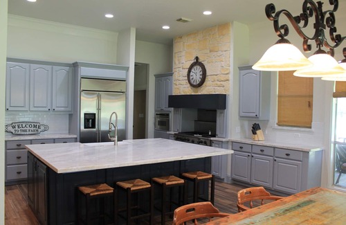 Anderson House | Beautiful remodeled Lodge on breathtaking ranch!