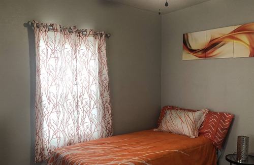 Pine Bluff House | Beautiful ,remodeled 3 Bedroom 1 bth 10min from UAPB 10 minfrom Saracen casino