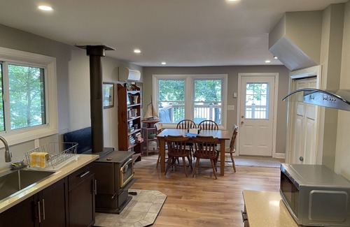 Rideau Lakes Cottage | Beautiful Remodelled Private Cottage on the Upper Rideau Lake