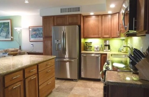 Kaanapali Condo | Beautiful renovated 1BR - best quality and value