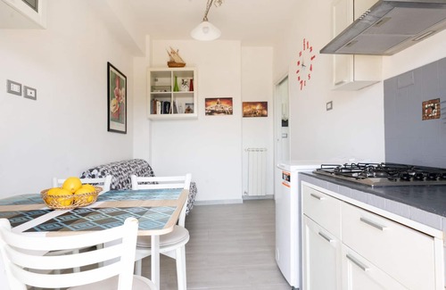 Quartiere XXXIII Lido di Ostia Ponente Apartment | Beautiful renovated apartment sea front in Ostia.