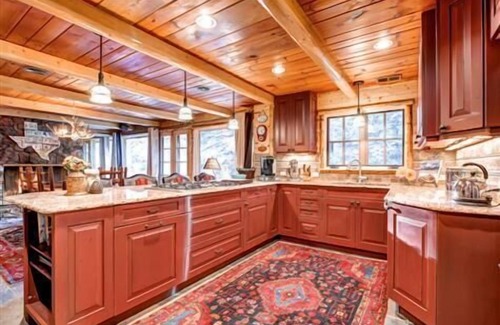 Almont House | Beautiful Renovated Fishing Cabin On Taylor River! Private Fishing!