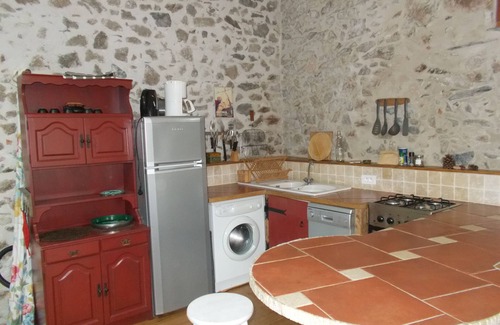 Rabouillet House | Beautiful renovated stone barn with magnificent view! Quiet village