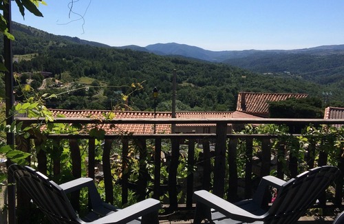 Rabouillet House | Beautiful renovated stone barn with magnificent view! Quiet village