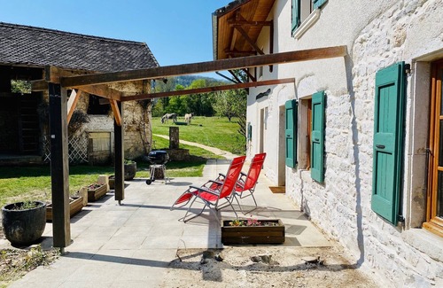 Vignieu House | Beautiful renovated old country house with land 3000 m2