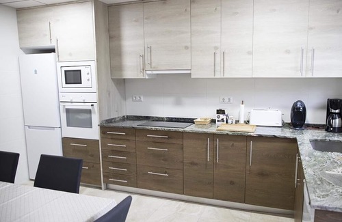 Mutxamel Villa | Beautiful renovated villa with private pool on a 1000 m² plot, very quiet.