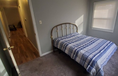 Champaign House | Beautiful Rental